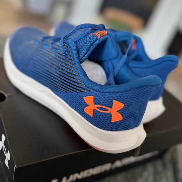 Boys Under Armour “Speed Swift” Sneakers - Picture 5 of 6